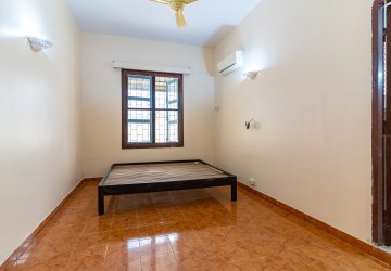 2 Bedroom Colonial Villa  For Rent - Wat Phnom, Phnom Penh thumbnail