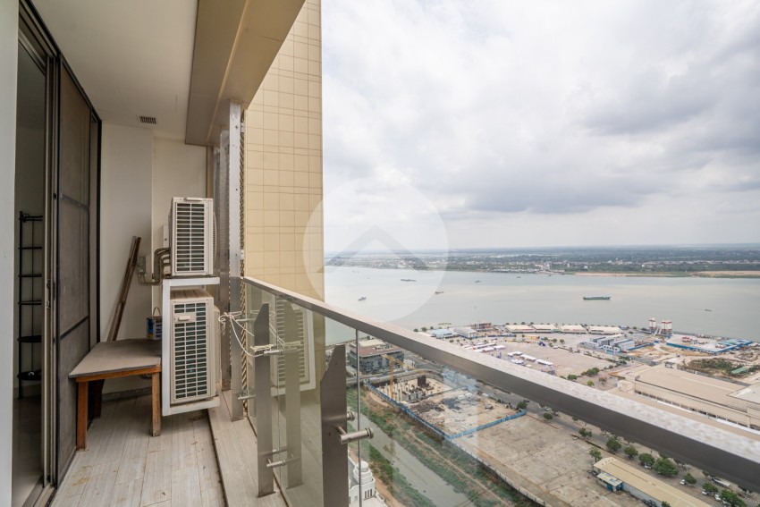 38th Floor 2 Bedroom Condo For Sale - The Peak, Tonle Bassac, Phnom Penh