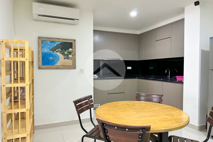 38th Floor 2 Bedroom Condo For Sale - The Peak, Tonle Bassac, Phnom Penh