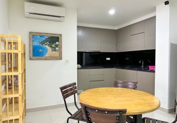 38th Floor 2 Bedroom Condo For Sale - The Peak, Tonle Bassac, Phnom Penh thumbnail