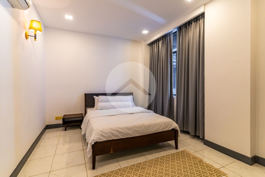 2 Bedroom Apartment For Rent - BKK1, Phnom Penh