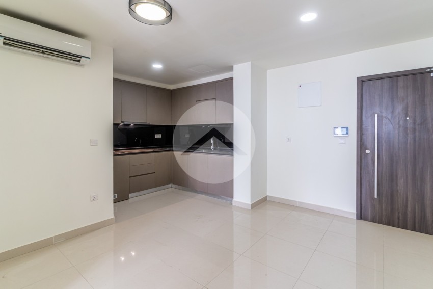 25th Floor 2 Bedroom Condo For Sale - The Peak, Tonle Bassac, Phnom Penh