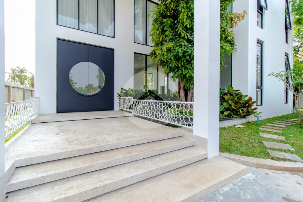 154 Sqm Office Space For Rent - Sangkat Siem Reap, Siem Reap - Image 2
