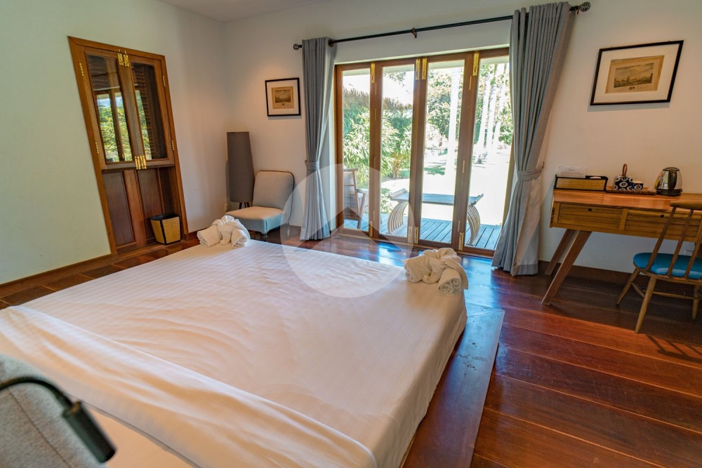 3,180 Sqm Land with 5-bedroom Luxury Villa For Sale in Kampot - Cambodia - Image 5