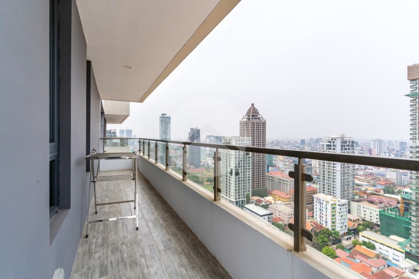 4 Bedroom Duplex Penthouse For Rent - BKK1, Phnom Penh