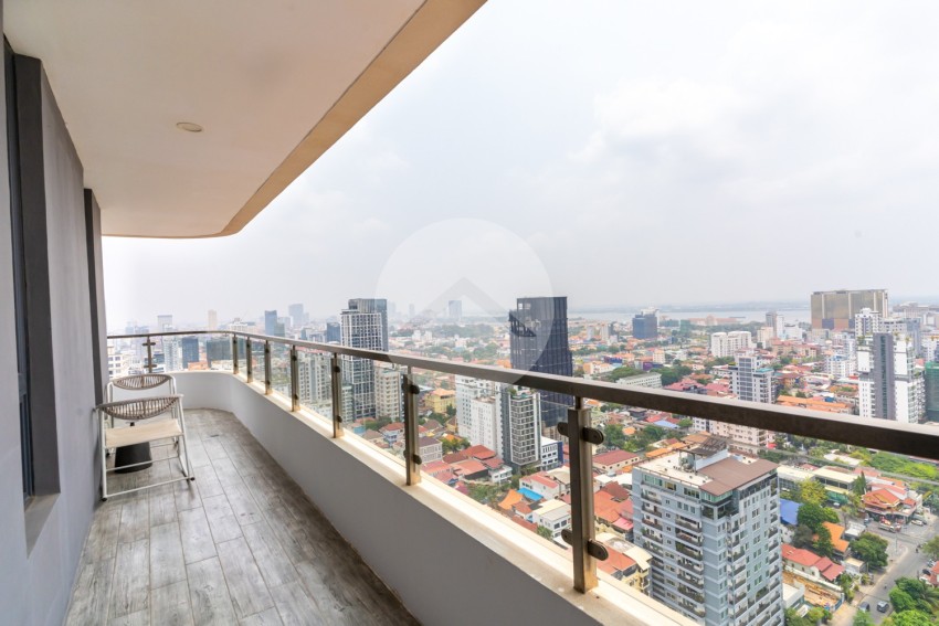 4 Bedroom Duplex Penthouse For Rent - BKK1, Phnom Penh