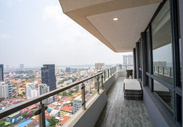 4 Bedroom Duplex Penthouse For Rent - BKK1, Phnom Penh thumbnail