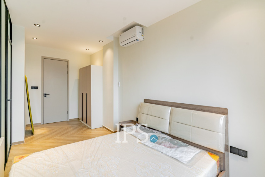 24th Floor 1 Bedroom Condo Type B3 For Sale - Time Square 306, BKK1, Phnom Penh