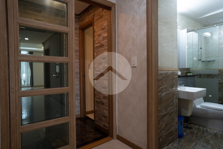 2 Bedroom Condo For Rent - DeCastle Royal, BKK1, Phnom Penh