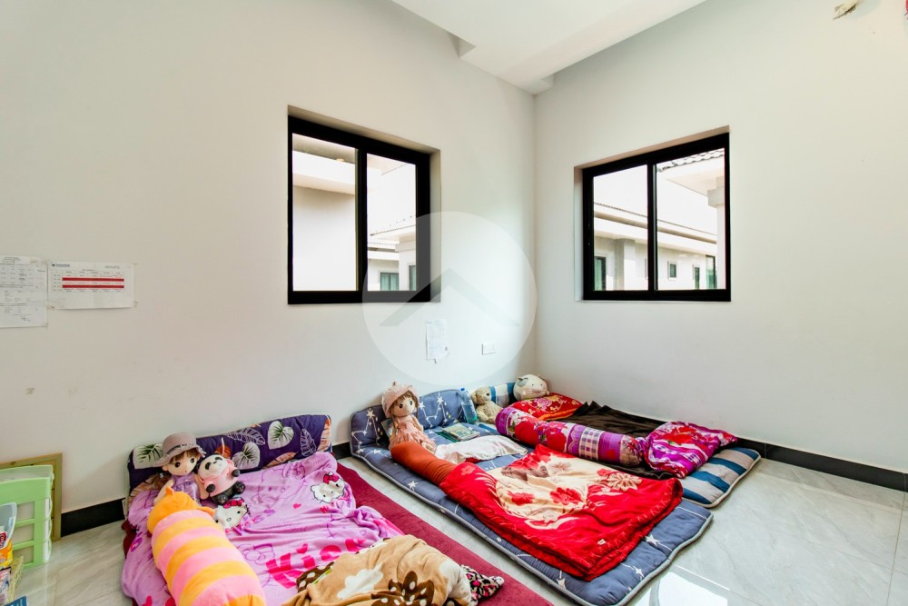3 Bedroom Villa For Sale - Kandaek, Prasat Bakong, Siem Reap - Image 9
