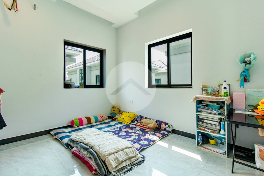 3 Bedroom Villa For Sale - Kandaek, Prasat Bakong, Siem Reap - Image 7