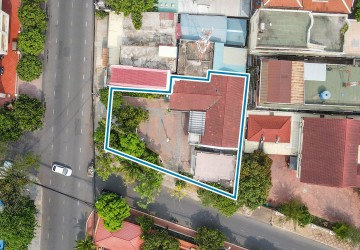 4 Bedroom Commercial Villa For Rent - Boeung Kak 2, Phnom Penh thumbnail