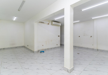 4 Bedroom Commercial Villa For Rent - Boeung Kak 2, Phnom Penh thumbnail