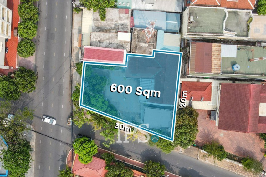 4 Bedroom Commercial Villa For Rent - Boeung Kak 2, Phnom Penh