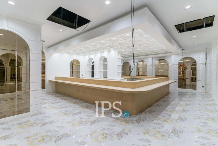 4 Bedroom Commercial Villa For Rent - Boeung Kak 2, Phnom Penh