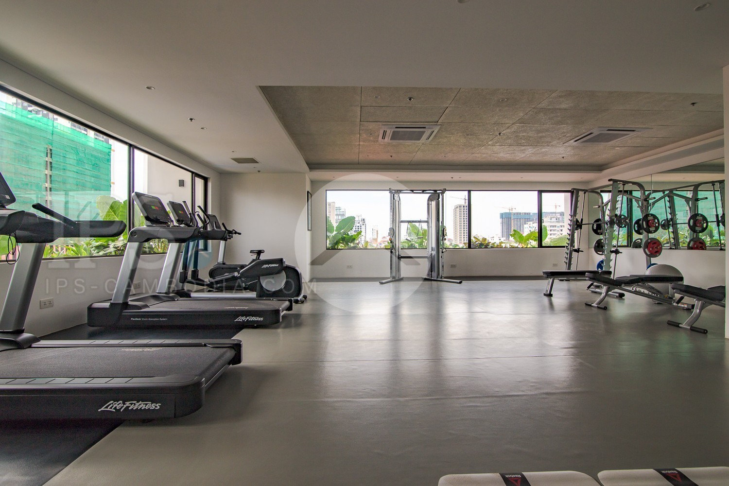 1 Bedroom Condo For Rent - Embassy Central, BKK1,  Phnom Penh - Image 18