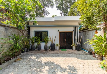 2 Bedroom House For Rent - Slor Kram, Siem Reap thumbnail