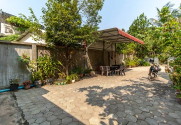 2 Bedroom House For Rent - Slor Kram, Siem Reap thumbnail