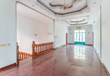 8 Bedroom Commercial Villa For Rent - BKK1, Phnom Penh thumbnail