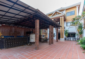 20 Bedroom Hotel For Rent - Sala Kamreuk, Siem Reap thumbnail