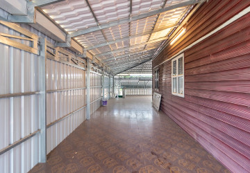91 Sqm Office Space For Rent - Wat Damnak, Sala Kamreuk, Siem Reap thumbnail