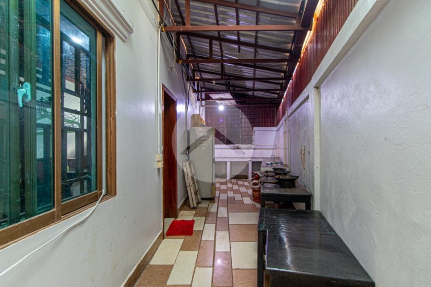 18 Bedroom Hotel For Rent - Svay Dangkum, Siem Reap