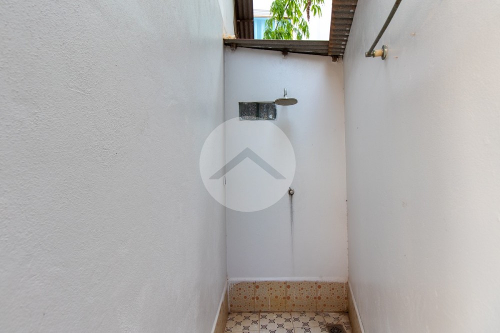 18 Bedroom Hotel For Rent - Svay Dangkum, Siem Reap - Image 35