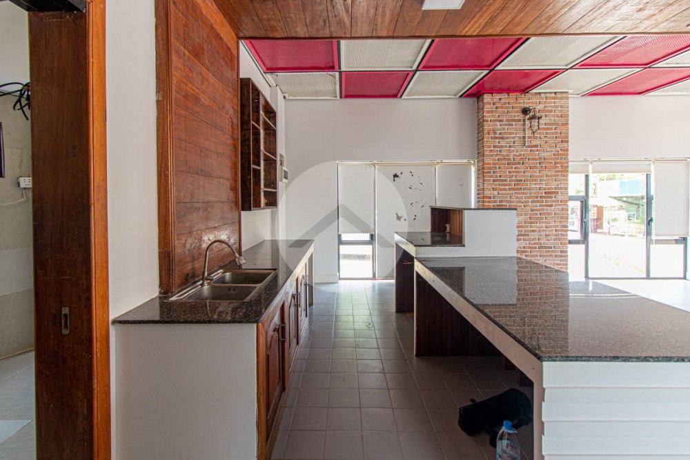 18 Bedroom Hotel For Rent - Svay Dangkum, Siem Reap - Image 44