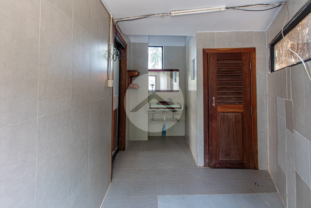 18 Bedroom Hotel For Rent - Svay Dangkum, Siem Reap - Image 54