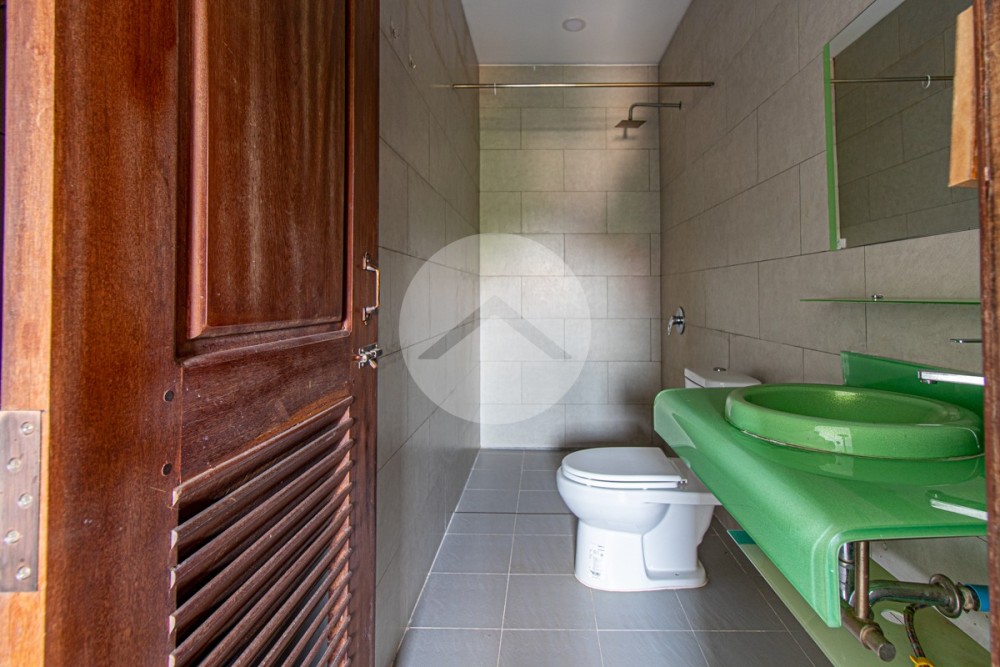 18 Bedroom Hotel For Rent - Svay Dangkum, Siem Reap - Image 59