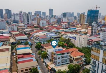 4 Bedroom Townhouse For Sale - Toul Tum Poung 2, Phnom Penh thumbnail