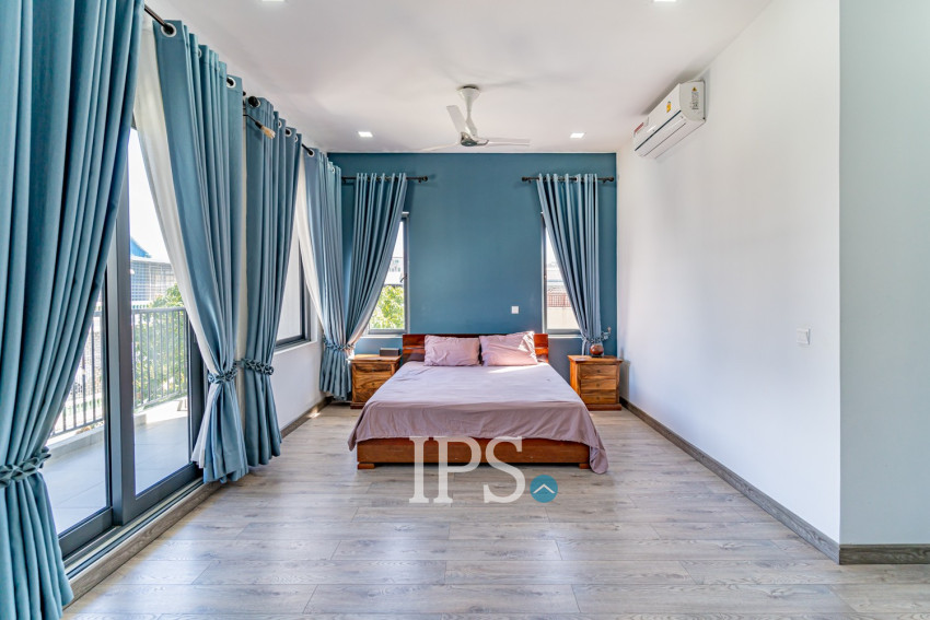4 Bedroom Townhouse For Sale - Toul Tum Poung 2, Phnom Penh
