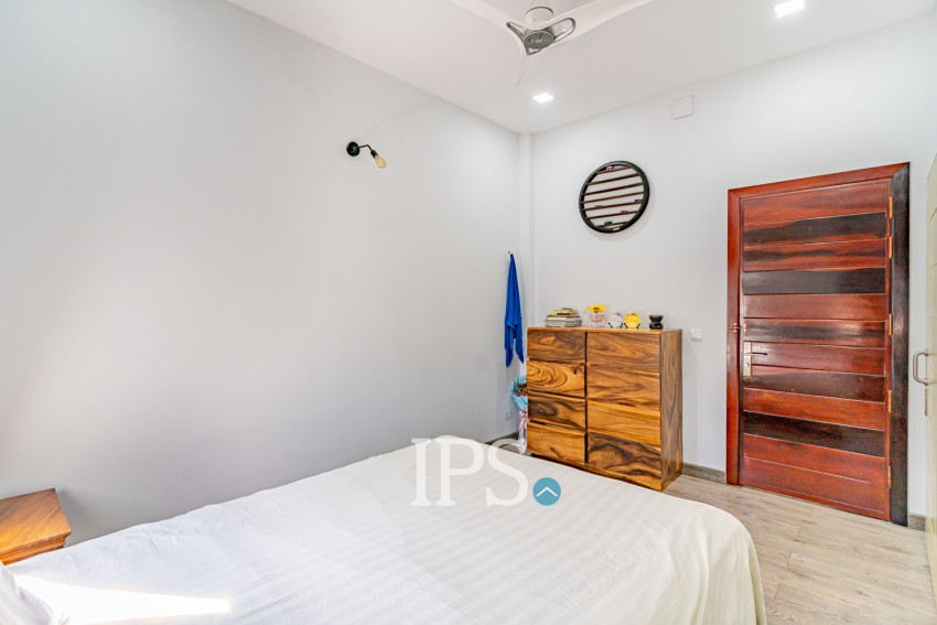 4 Bedroom Townhouse For Sale - Toul Tum Poung 2, Phnom Penh