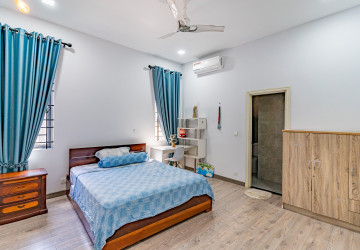 4 Bedroom Townhouse For Sale - Toul Tum Poung 2, Phnom Penh thumbnail