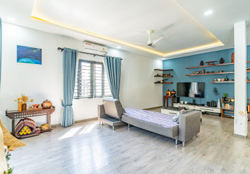 4 Bedroom Townhouse For Sale - Toul Tum Poung 2, Phnom Penh thumbnail