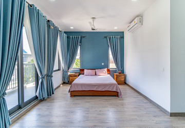 4 Bedroom Townhouse For Sale - Toul Tum Poung 2, Phnom Penh thumbnail
