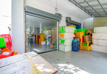 4 Bedroom Townhouse For Sale - Toul Tum Poung 2, Phnom Penh thumbnail