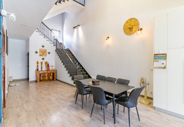 4 Bedroom Townhouse For Sale - Toul Tum Poung 2, Phnom Penh thumbnail