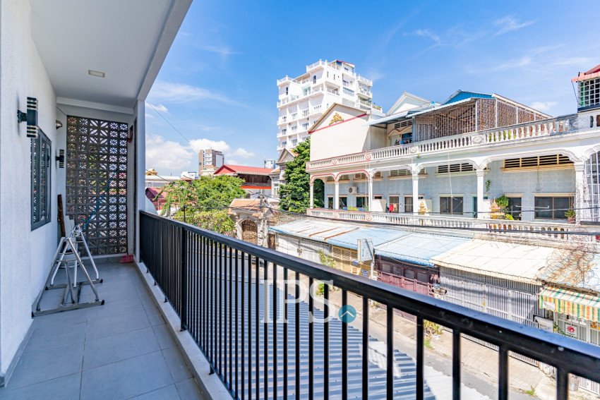 4 Bedroom Townhouse For Sale - Toul Tum Poung 2, Phnom Penh