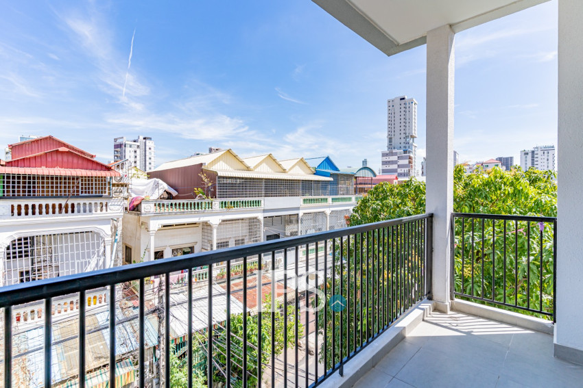 4 Bedroom Townhouse For Sale - Toul Tum Poung 2, Phnom Penh