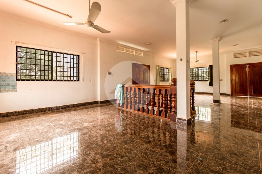 6 Bedroom Villa For Rent - Slor Kram, Siem Reap