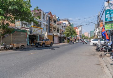 464 Sqm Commercial Land For Rent - BKK3, Phnom Penh thumbnail