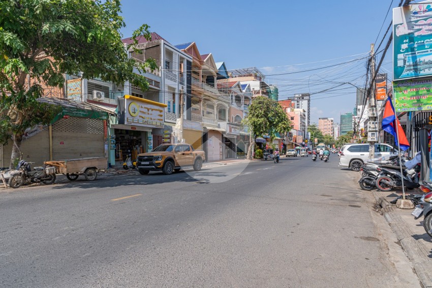 464 Sqm Commercial Land For Rent - BKK3, Phnom Penh