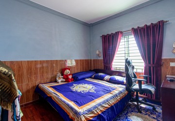 5 Bedroom House For Sale - Sala Kamreuk, Siem Reap thumbnail