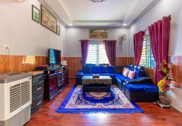 5 Bedroom House For Sale - Sala Kamreuk, Siem Reap thumbnail