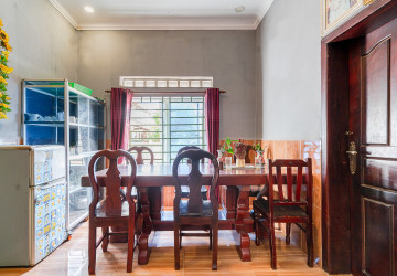 5 Bedroom House For Sale - Sala Kamreuk, Siem Reap thumbnail