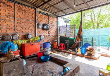 1 Bedroom Commercial House For Sale - Kouk Chak, Siem Reap thumbnail