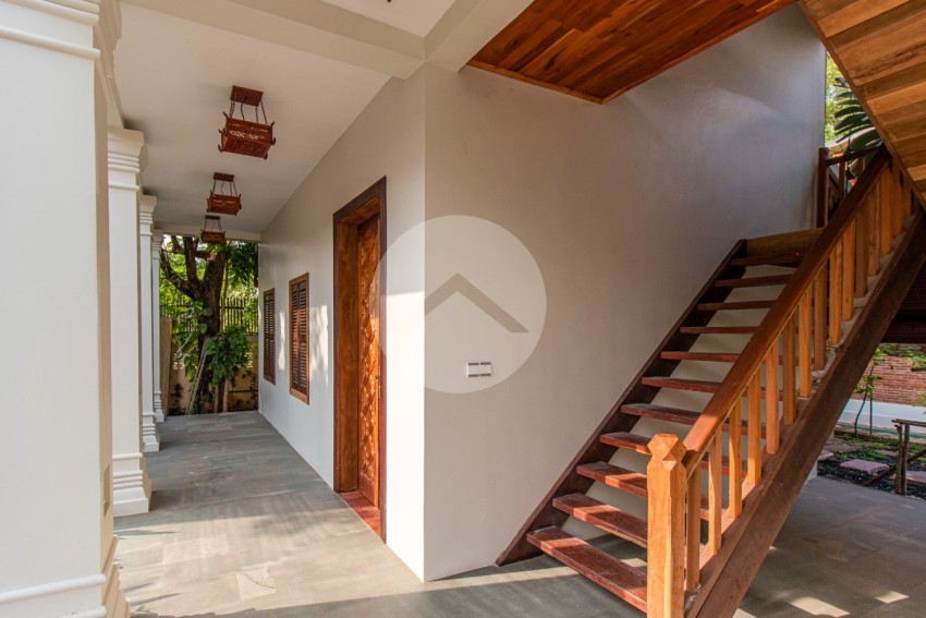 4 Bedroom Wooden Villa For Rent - Slor Kram, Siem Reap