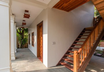 4 Bedroom Wooden Villa For Rent - Slor Kram, Siem Reap thumbnail