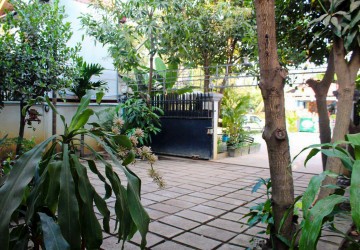 3 Bedroom House For Sale - Svay Dangkum, Siem Reap thumbnail